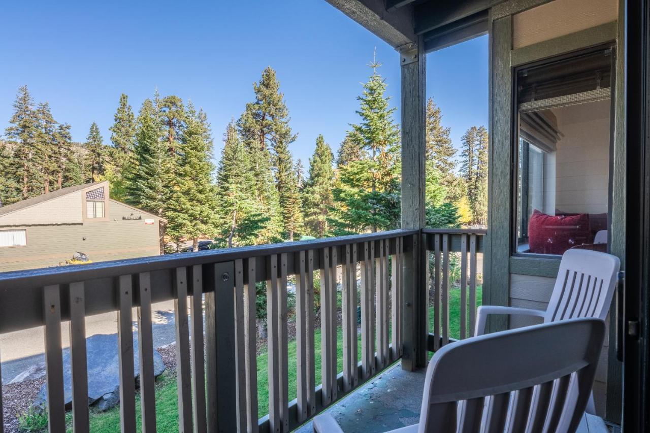 Highly Updated 1 Bedroom Plus Den, 2 Bath Crestview Unit 5 Sleeps Up To 4 Located Near Canyon Lodge Mammoth Lakes Eksteriør billede